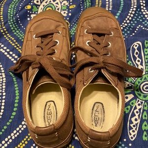 Keen Men’s Shoes Size 11